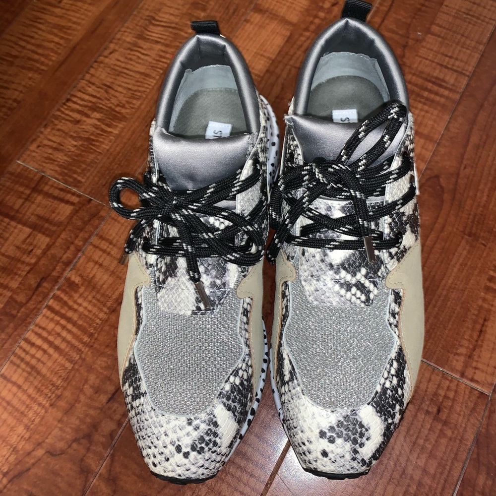 Steve Madden shoes